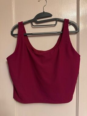 Old Navy Athletic Ribbed Scoop Crop Tank Top - Magenta